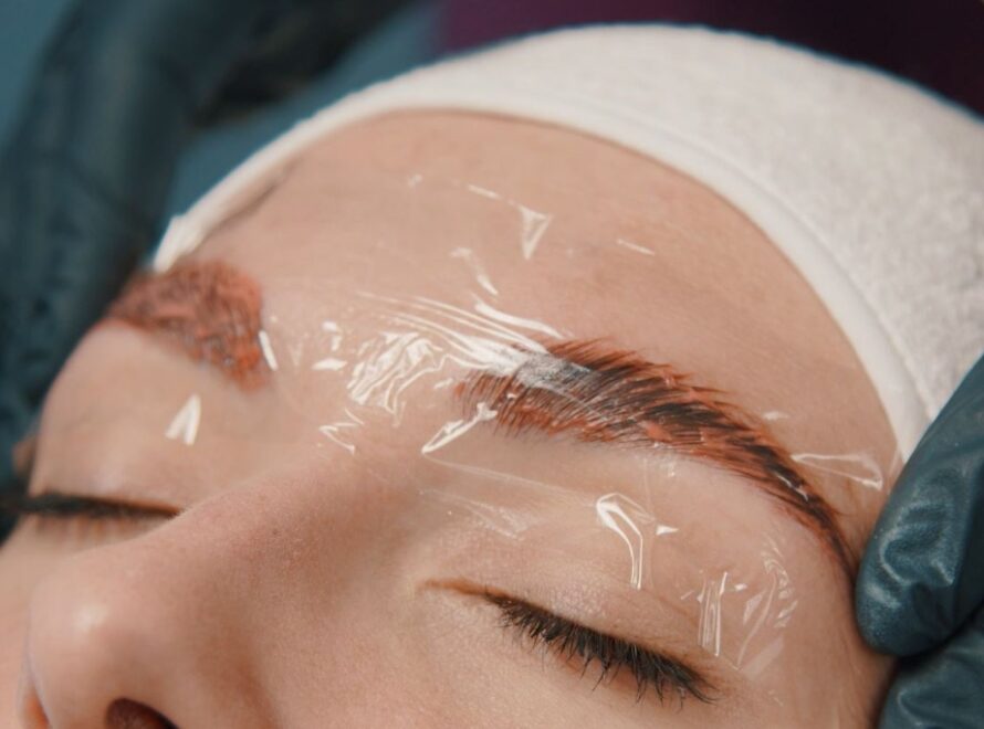 Comment réaliser le rehaussement de cils